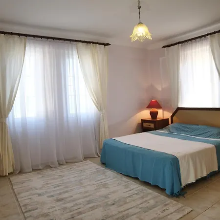 Nicholas Gate F 1 Ξενοδοχείο Ολουντενίζ